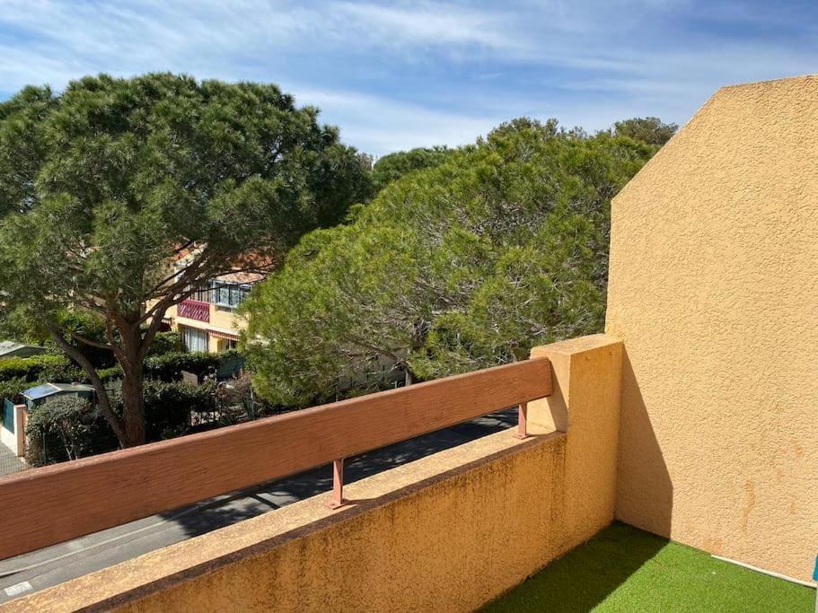 Ravissant T3 En Duplex Proche Mer La Londe-les-Maures Dış mekan fotoğraf