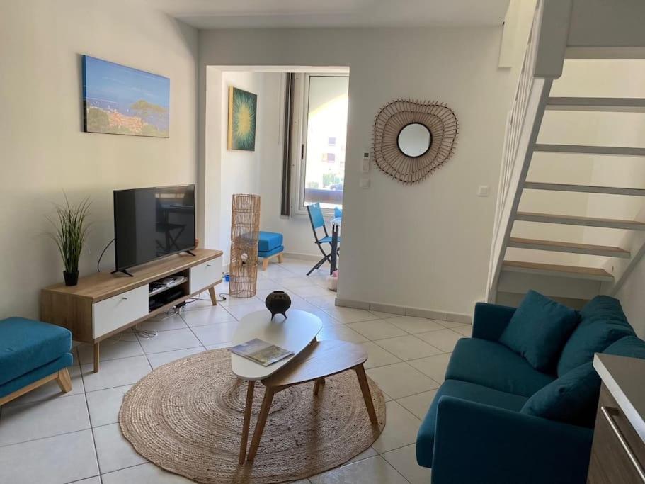 Ravissant T3 En Duplex Proche Mer La Londe-les-Maures Dış mekan fotoğraf